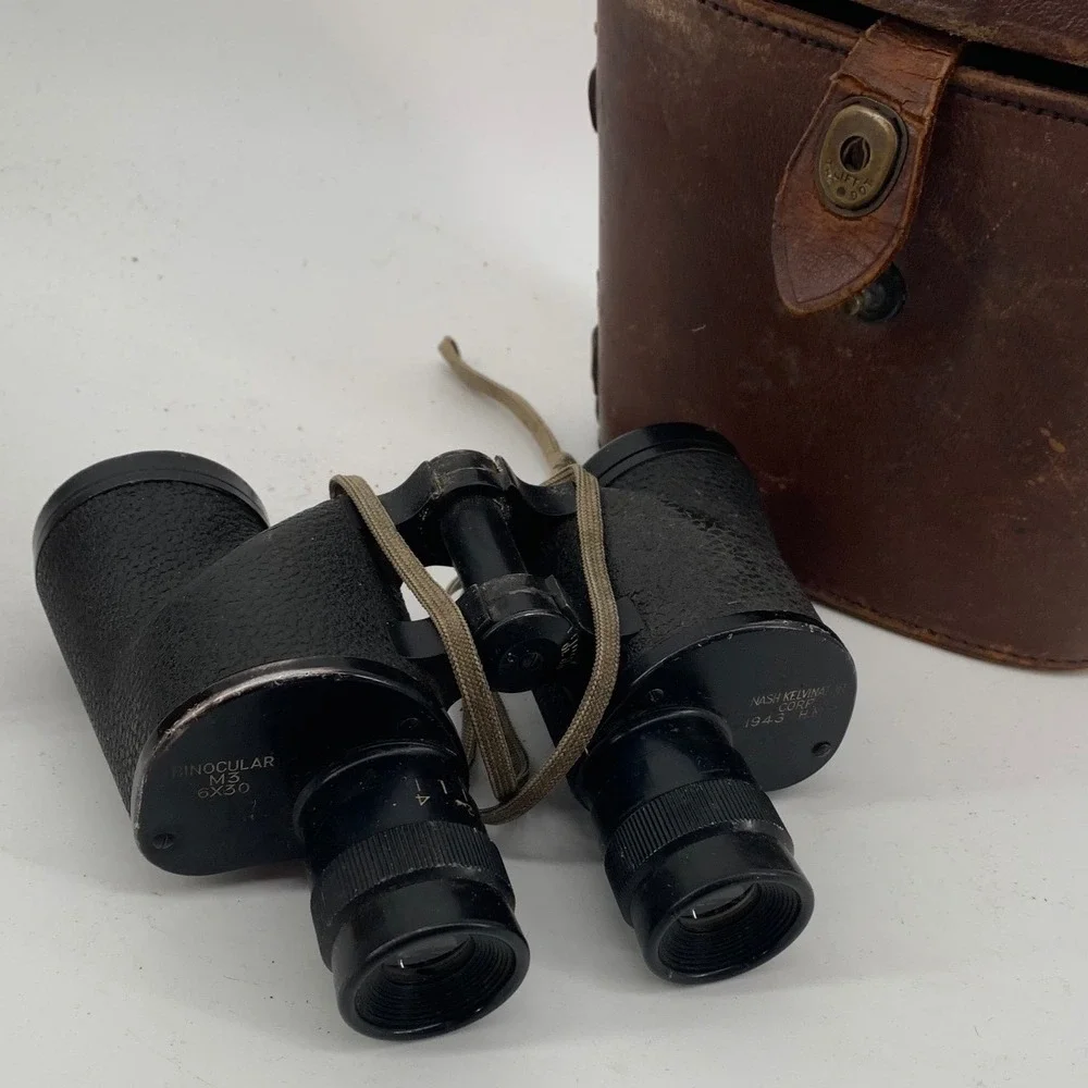 Vintage 1943 Nash-Kelvinator M3 6x30 Binoculars with M17 Leather Case WWII
